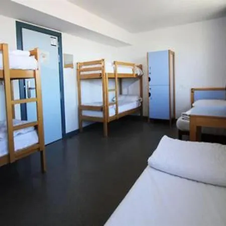 Bilbao Hostel * Бильбао