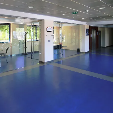 Bilbao Hostel بيت شباب بلباو