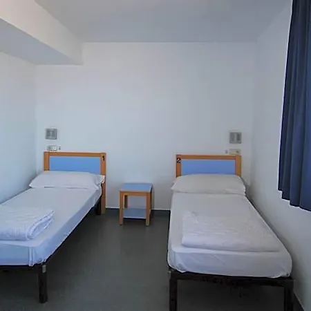 Bilbao Hostel * Бильбао