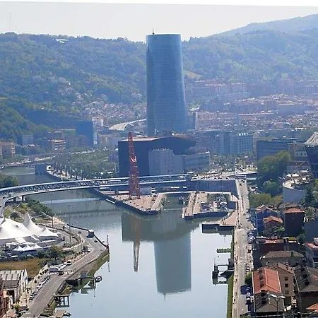 Bilbao Hostel Хостел Бильбао