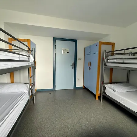 Hostel Bilbao Hostel *