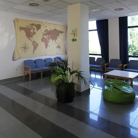 Bilbao Hostel *