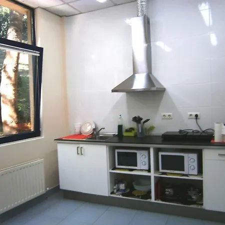 Хостел Bilbao Hostel *