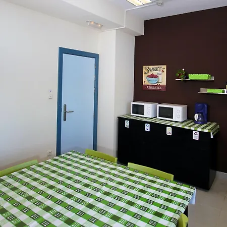 Hostel Bilbao Hostel *