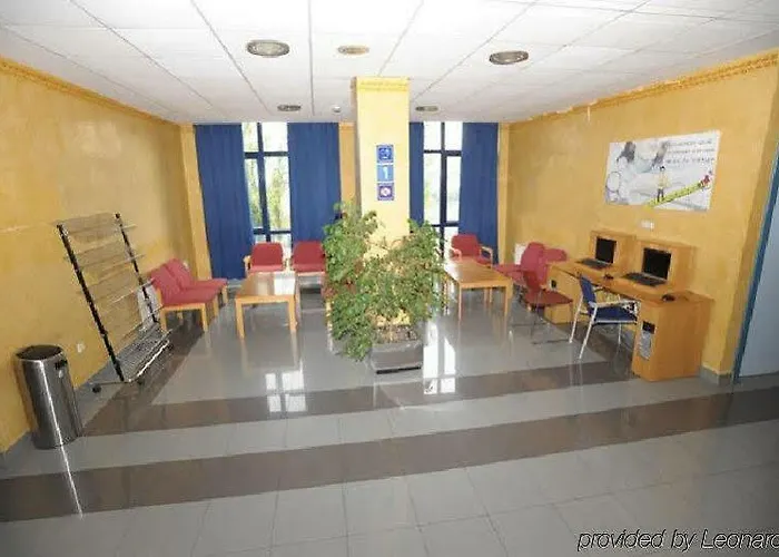 Bilbao Hostel Hostel *